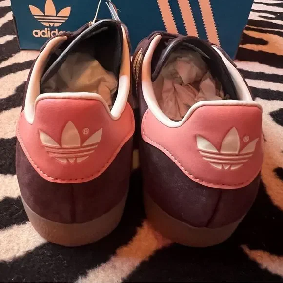 NWT Adidas Gazelle W Originals Sneakers Shadow Brown Cream Gum Size Women 6.5 - Picture 11 of 14